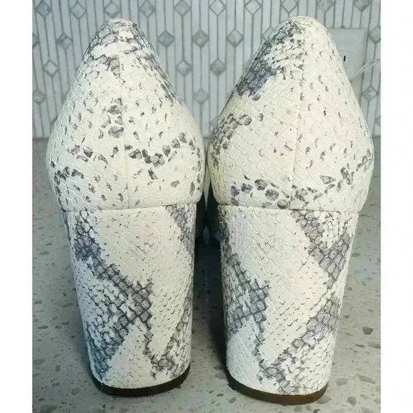 Cole Haan Karena Snakeskin Embossed Chucky Block Heels Size 9 B EUC! - Picture 5 of 7
